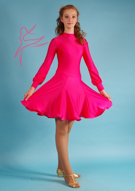 Платье спортивное розовое